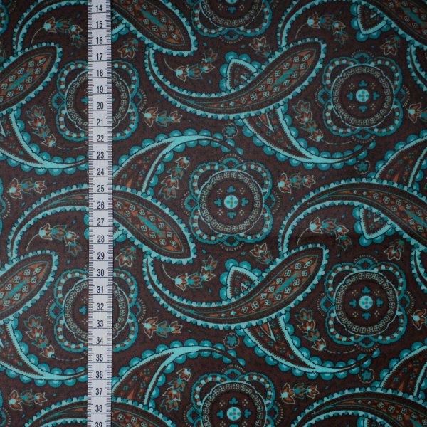 beschichtete BW Paisleymuster ca.50cm x 70cm